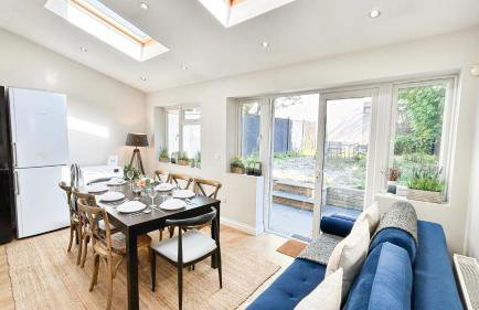 Lovely 4-Bedroom Kilburn Flat with Garden and Parking near Hampstead Heath, Abbey Road by Staylio London - Foto 6