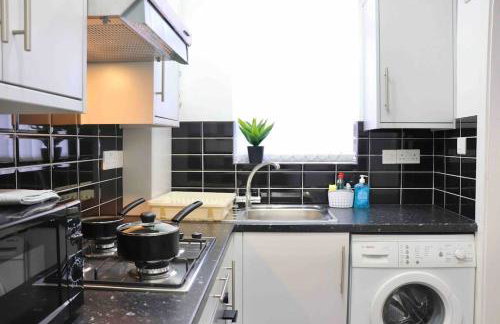 Contemporary & Stylish House . FREE Parking - Foto 7