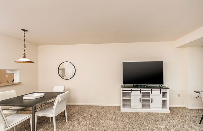 Premium A-Location Apartment - Photo 72