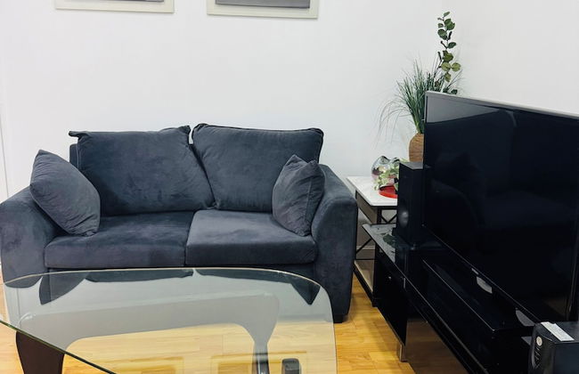 2 bedrooms in makati with balcony - Photo 47