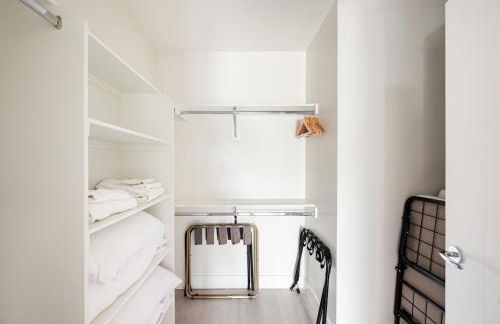 Art-Inspired Loft with Mountain View - Zuni Lofts - Foto 24