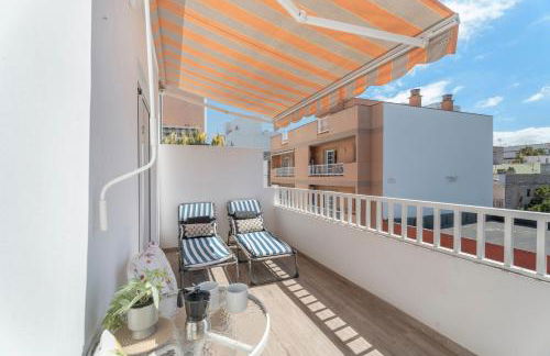 Céntrico Ático con Terraza Privada - Foto 16