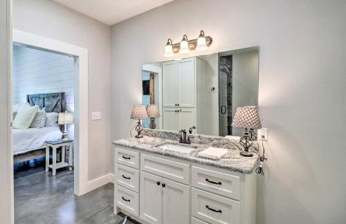 All-Encompassing Lakehouse with Modern Accents! - Foto 21