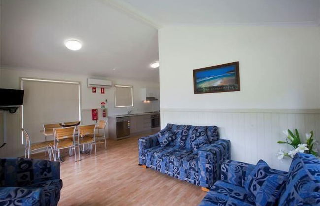 NRMA Budgewoi Holiday Park - Photo 5