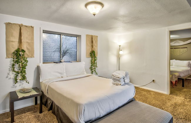 4 BR Country Home In Suburbs W/trails & Parks - Foto 13