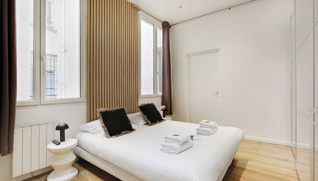 Modern Apartment - 2br/6p - Arts et Metiers - Foto 2, Habitación