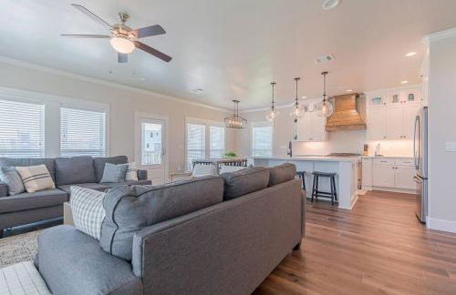 Stunning beach house just a short walk to beach - Foto 5