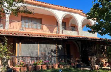 Athina Villa - Foto 1