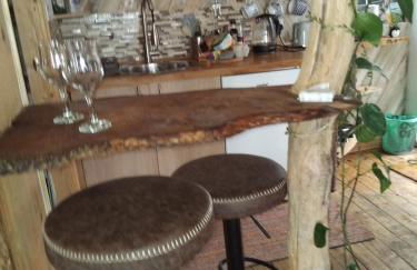 Cosy rustic cabin with hot tub and country views - Foto 4