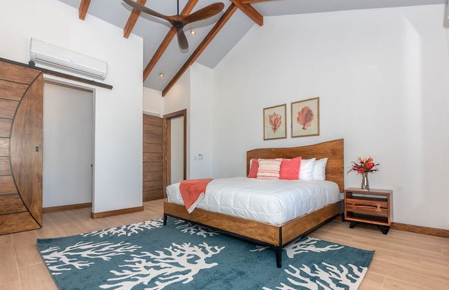 Casa Coral And Casa Palmera 4 Bedroom Home by RedAwning - Foto 2