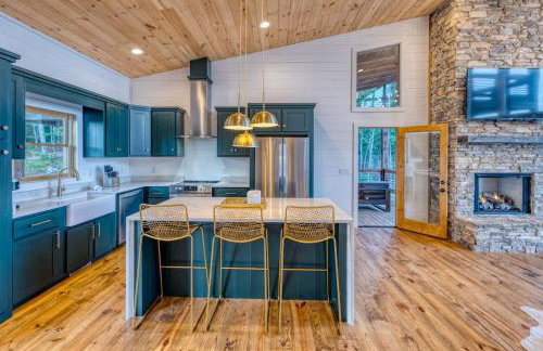 Big Sky - Best Views in Blue Ridge - Photo 17