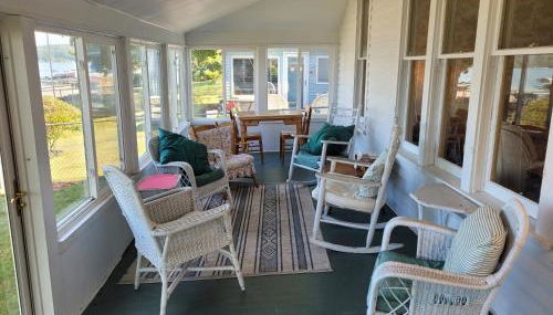 Lil's on the Lake Vintage Cottage on Crystal Lake - Foto 4