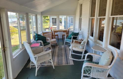 Lil's on the Lake Vintage Cottage on Crystal Lake - Foto 4