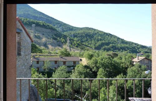 Apartamentos Puerta de Ordesa - Photo 8