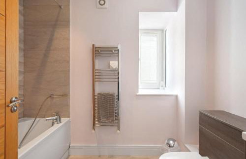 Townhouse Parking 1 Min Walk to Tolcarne Beach - Foto 19