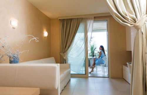 Suite & Spa Mirabel - Foto 12