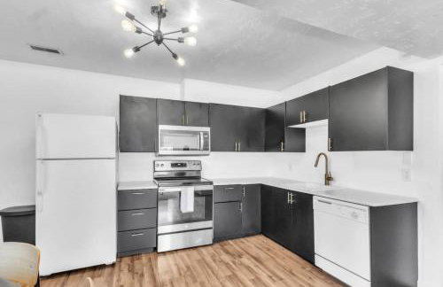 Awesome house near BYU with lots of amenities - Photo 31