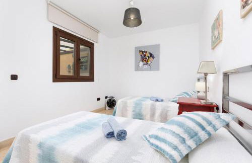 Sunset Beach 4 Bedroom Villa 200m to Beach+Fast WIFI - Photo 10