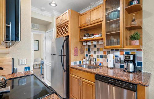 RETRO RETREAT in DTSP - Explore the downtown area - Foto 13