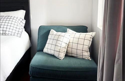 Mira Mesa Private Suite with Private Bath & Entry #2 - Photo 12