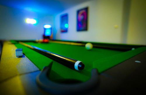 Starlight Lodge - 4 bedroom Barn with Hot Tub! - Foto 22