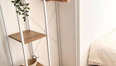 Gemütliches zentrales Apartment 2 min bis DU HBF - Photo 3, wardrobe