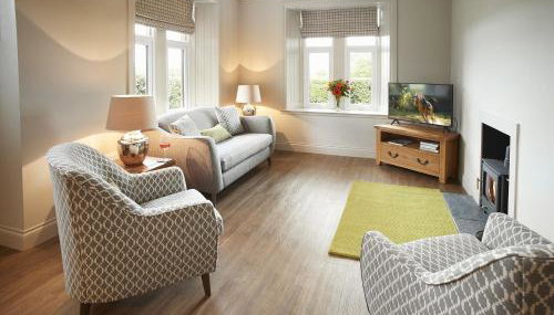 Netherwood Lodge - Photo 2