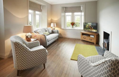 Netherwood Lodge - Photo 2