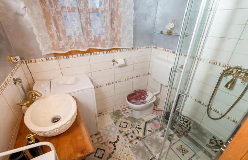 Gorgeous Home In Lovinac With Sauna - Foto 50