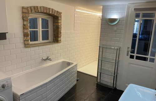 Wohnen im Grünen-Souterrain - Foto 5