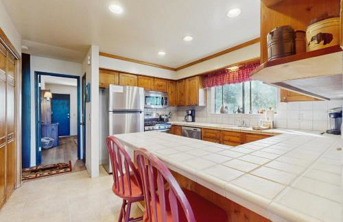 Tallac Views Getaway - Foto 12