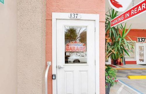 Park It At the Butterfield Garage, Historic Pre-Prohibition Style Apt in the Heart of Downtown - Foto 18