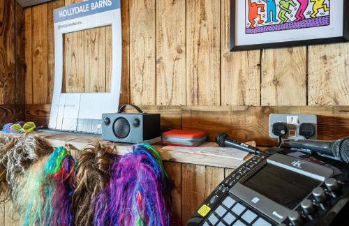 HollyDale - Photo 39