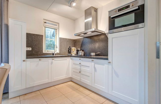 Thatched Villa With Wifi, sea at 1 km in Cosy Domburg - Photo 4