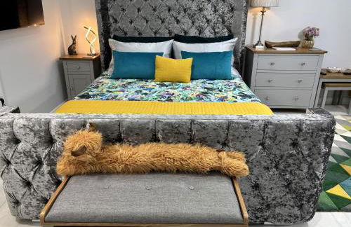 Entire guest suite in Highcliffe Dorset - Photo 8