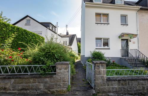 Hinter Burg, Haus mit Garten - Foto 5