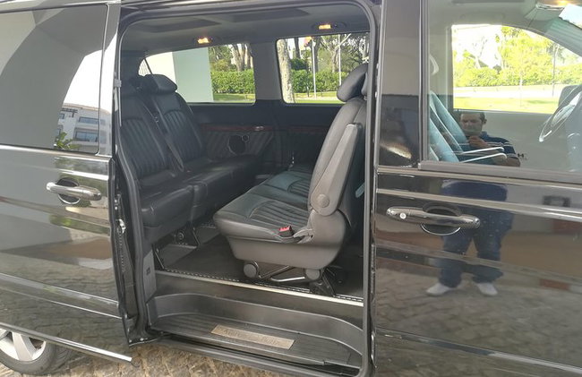 Privater Transfer von Alvor zum Flughafen Faro (1-4 Personen) - Foto 9