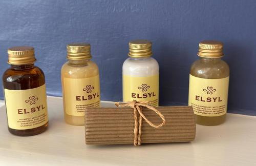 Pretty 2 Bedroom Cottage in Skirmett with Parking - Foto 7