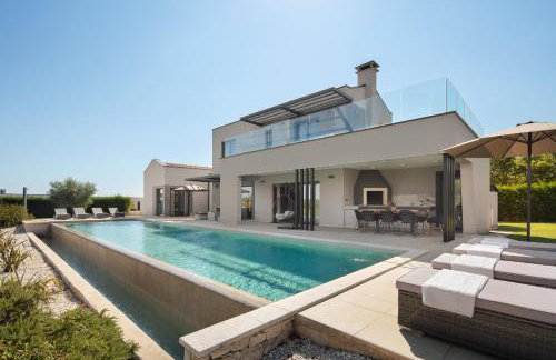 Villa Infinity near Pula for 8 persons with 68 m2 private pool, sauna & kids playground - Foto 2