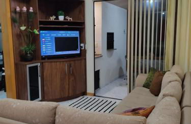 LINDO AP NA RUA 252, NO CORAÇÃO DE MEIA PRAIA - Foto 1