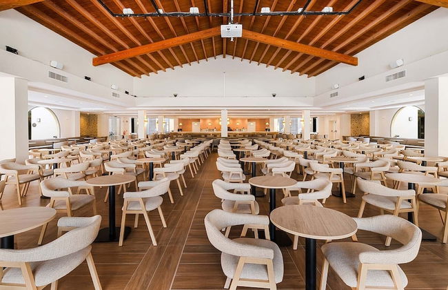 Protur Safari Park Aparthotel - Photo 51