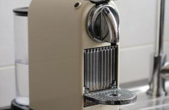 Modernes, zentrales Apartment in Troisdorf, Region Köln Bonn, 3 Etage, maximal für 4 Personen, Parkplatz & Netflix inklusive - Foto 12