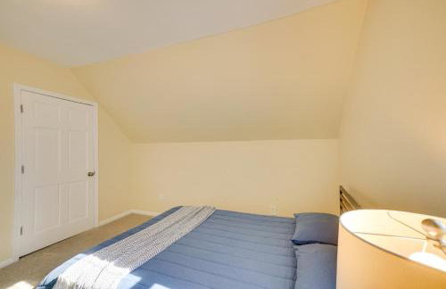 Walk to Kinnickinnic Ave! Newly Updated Abode - Foto 15