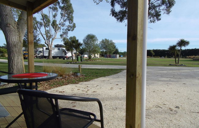 Glenavys Waitaki River Motor Camp - Caravan Park - Foto 16
