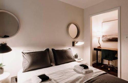 3BDR Classy Mid-Century Ground-Level Forsyth - Foto 31