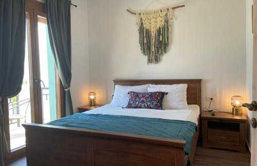 Dimitris place - Photo 7