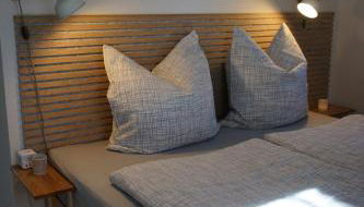 Klättes Ferienwohnung mit Garten - Foto 2