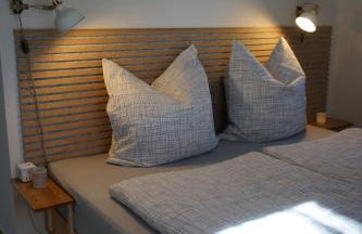 Klättes Ferienwohnung mit Garten - Foto 2