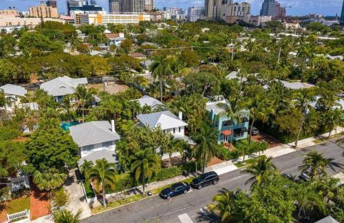 Tropical Estate w/ Guesthouse & Pool. Sleeps 8! - Foto 54