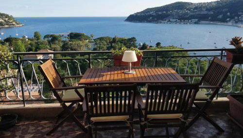 Vintage flat on Villefranche bay - free car park - Foto 1
